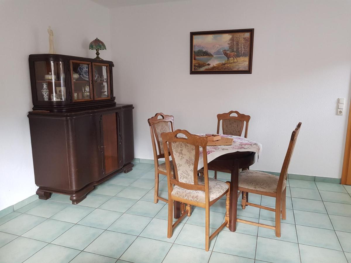טאלה Ferienwohnung Burgenblick מראה חיצוני תמונה
